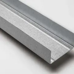 Profilo metallico zincato, ideale come ante per nicchie in cartongesso, per creare spazi funzionali e moderni.